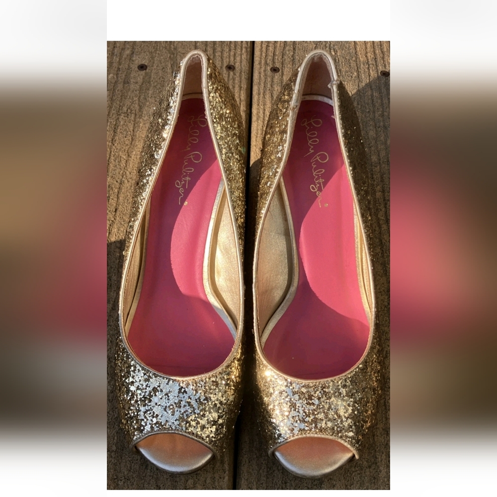 Lilly Pulitzer Gold Glitter Peep Toe Metallic Gold Wedge Heels